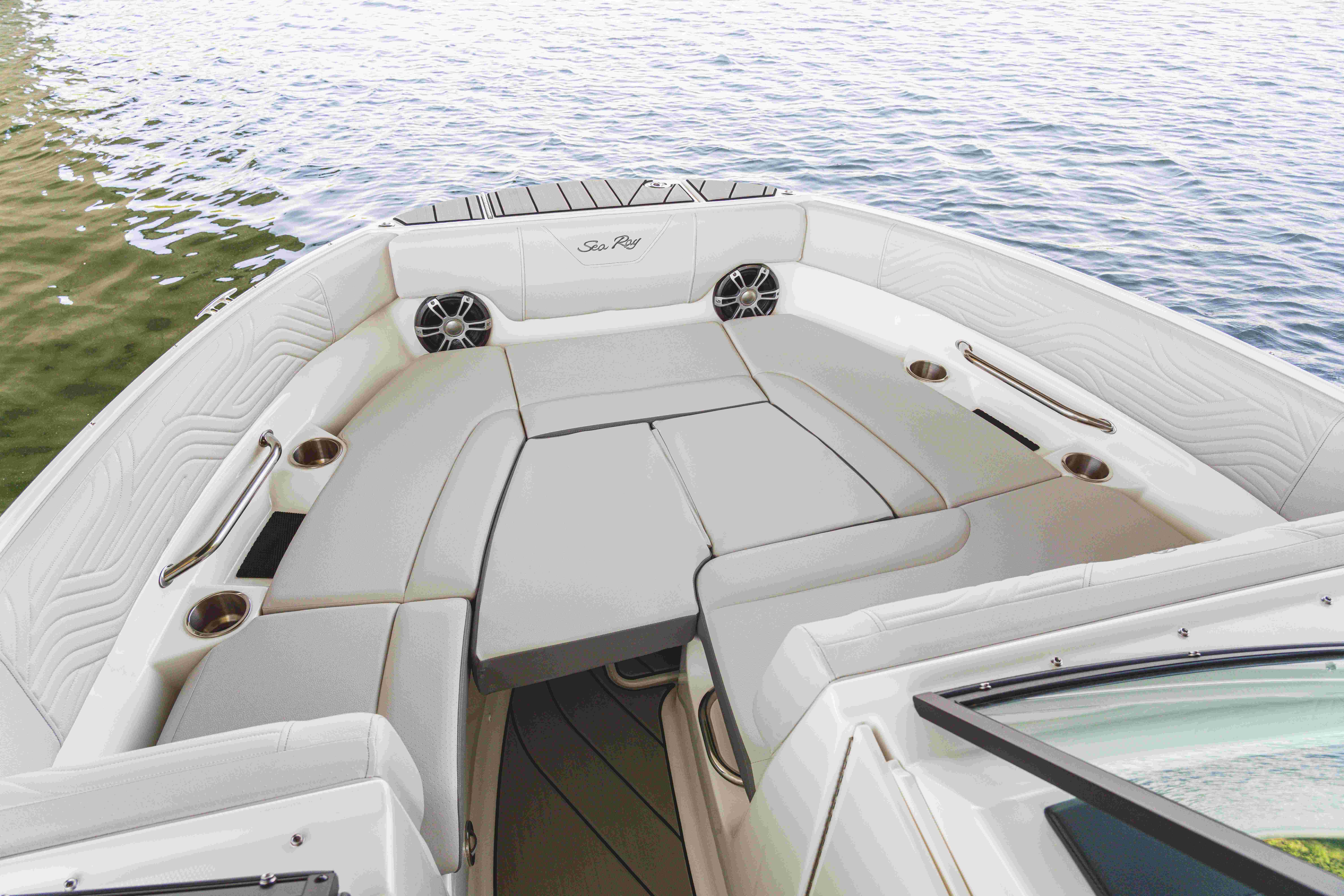 sea-ray-230-surf-neues-model-motorboot-surfen