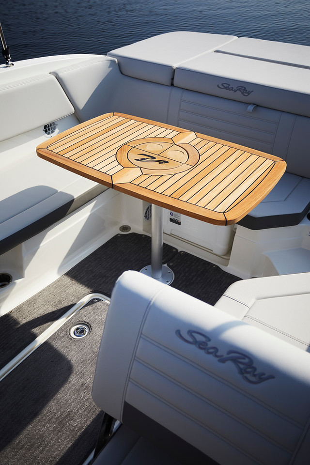 searay-motorboot-230-spx