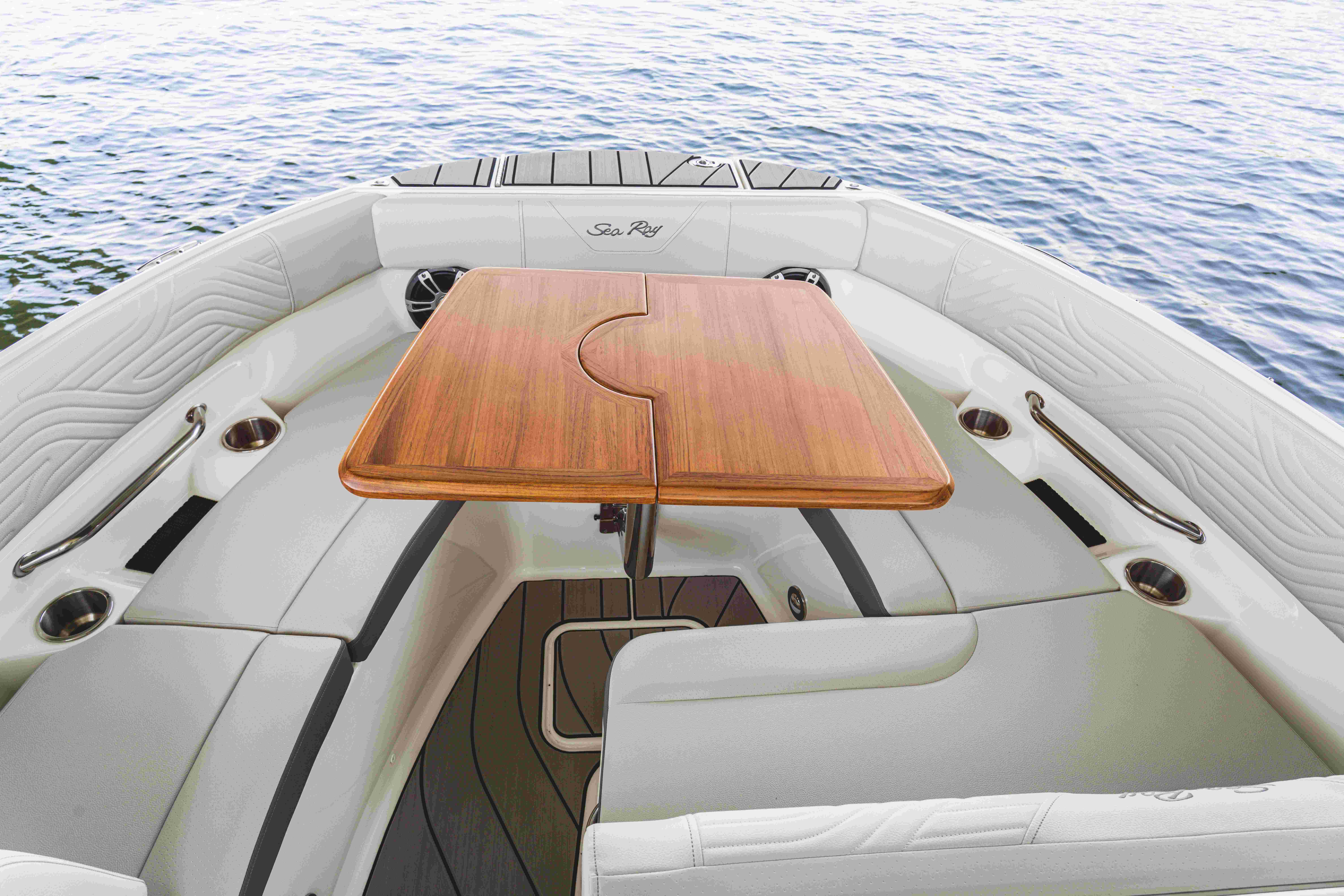 sea-ray-230-sdxe-surf-wassersportznetrum-gruehn