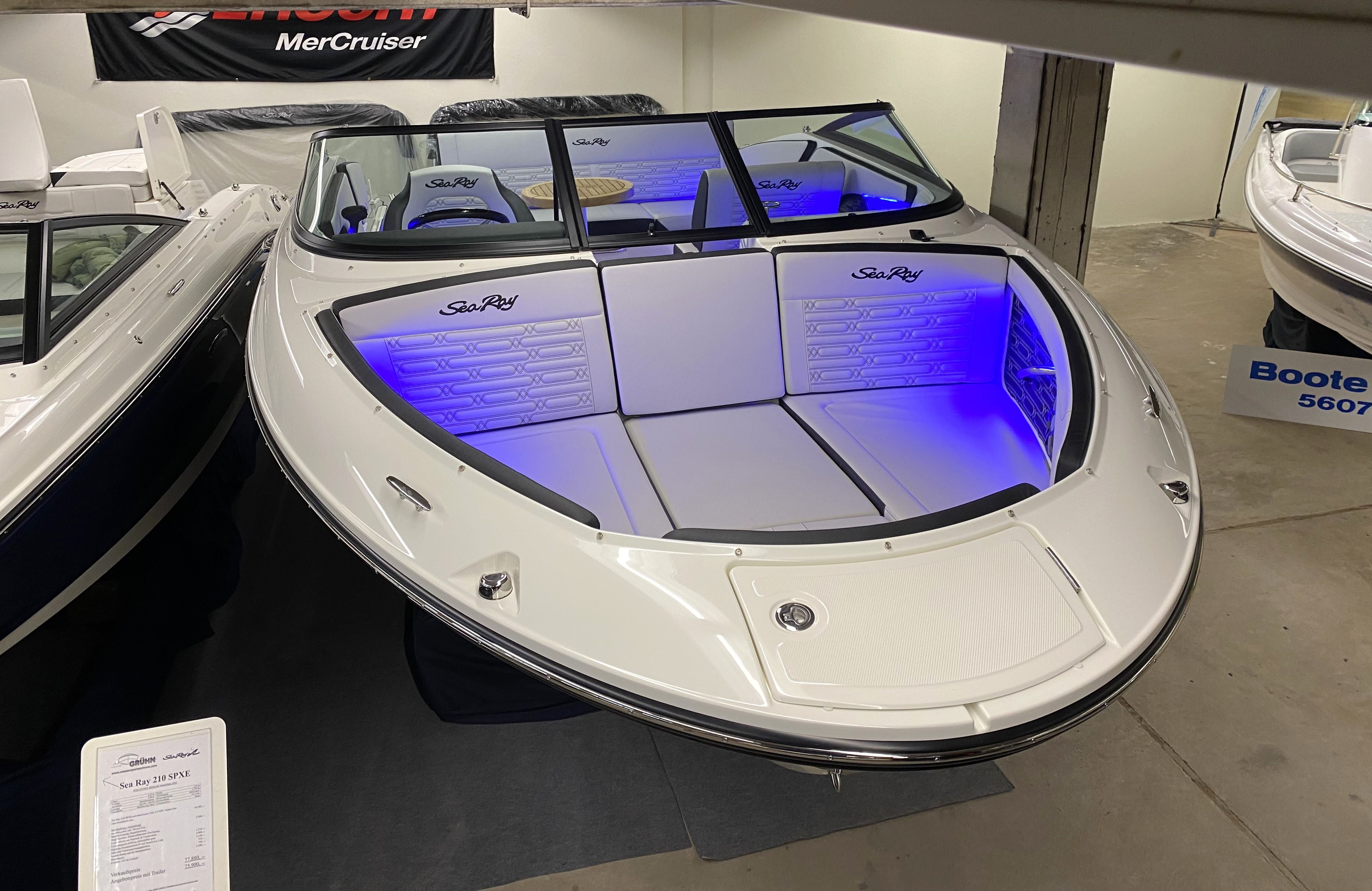 Sea Ray 210 SPXE