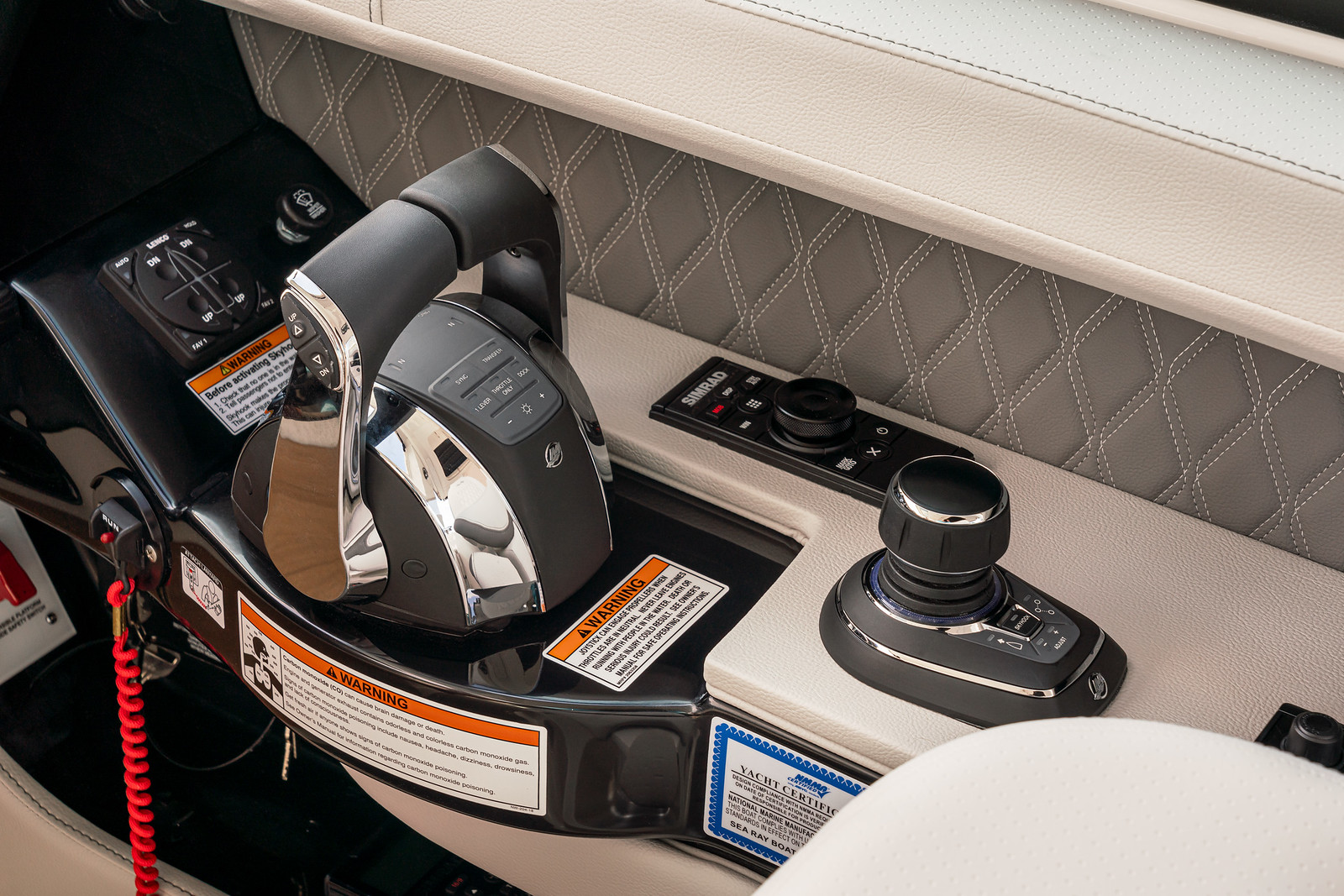sea-ray-400-slx-sportboot-boote-gruehn