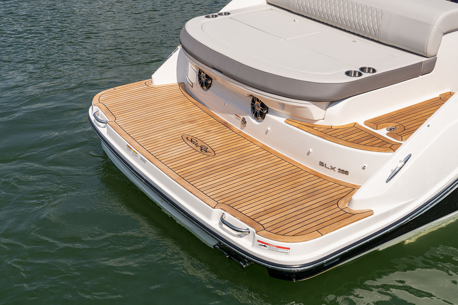 searay-280-slx-badeplattform