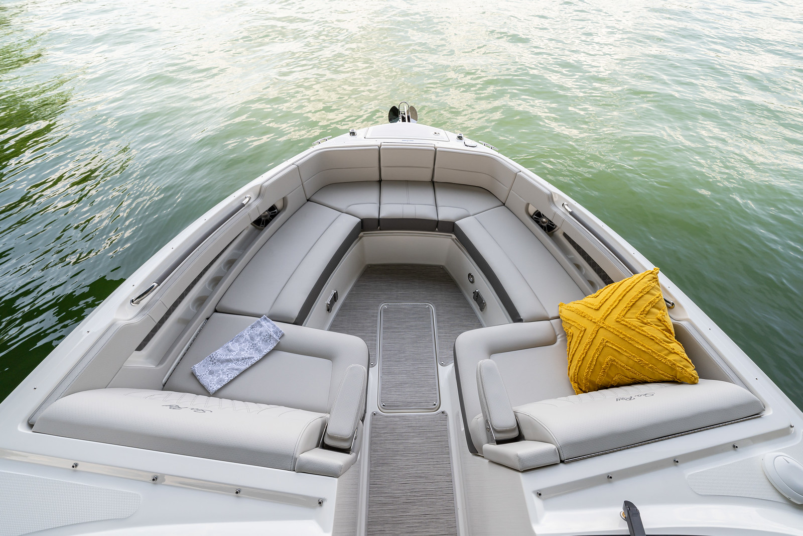 sea-ray-310-sxo-bowrider-motorboot