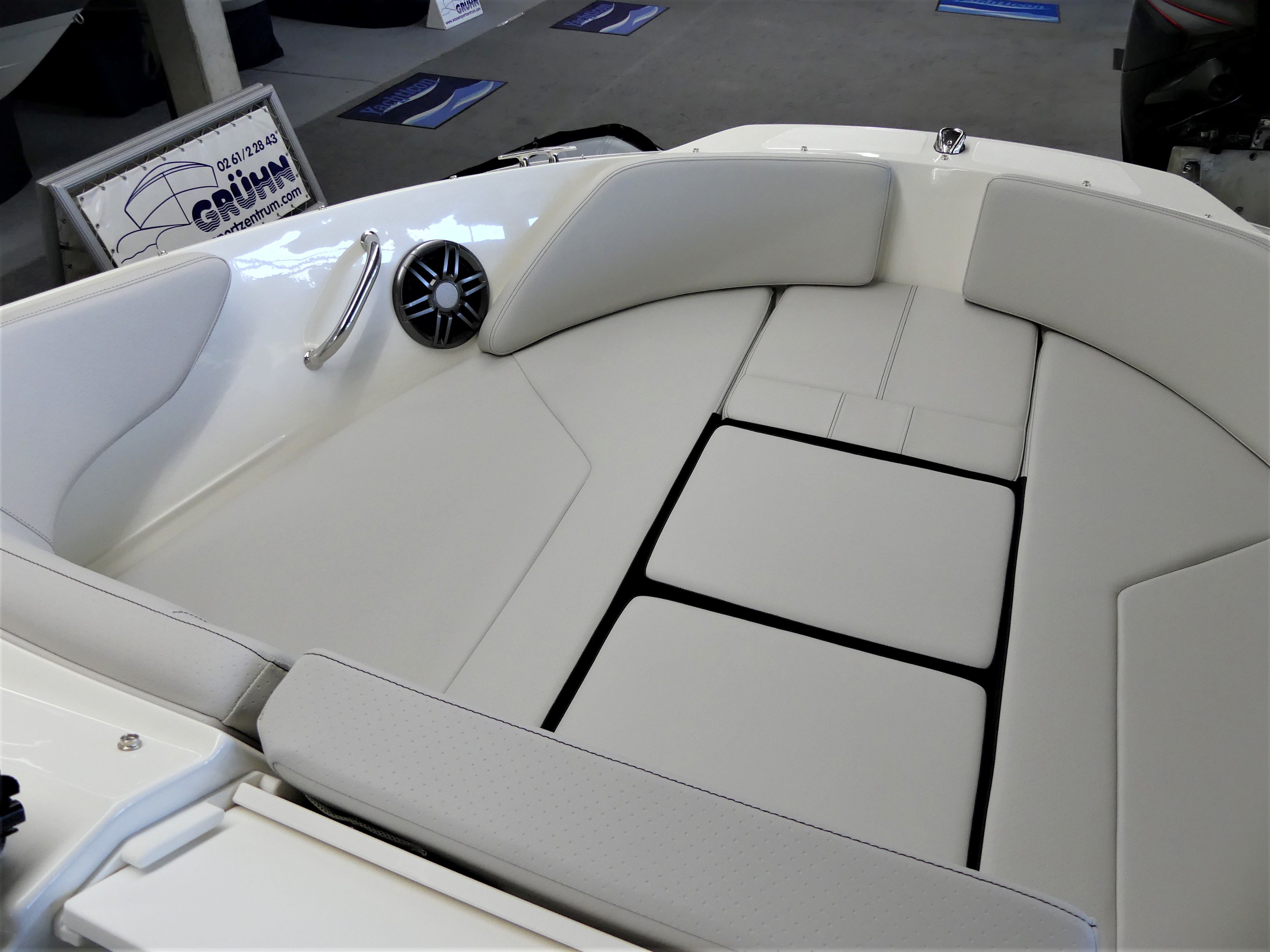 sea-ray-210-spxe-koblenz-servicepartner-mercury
