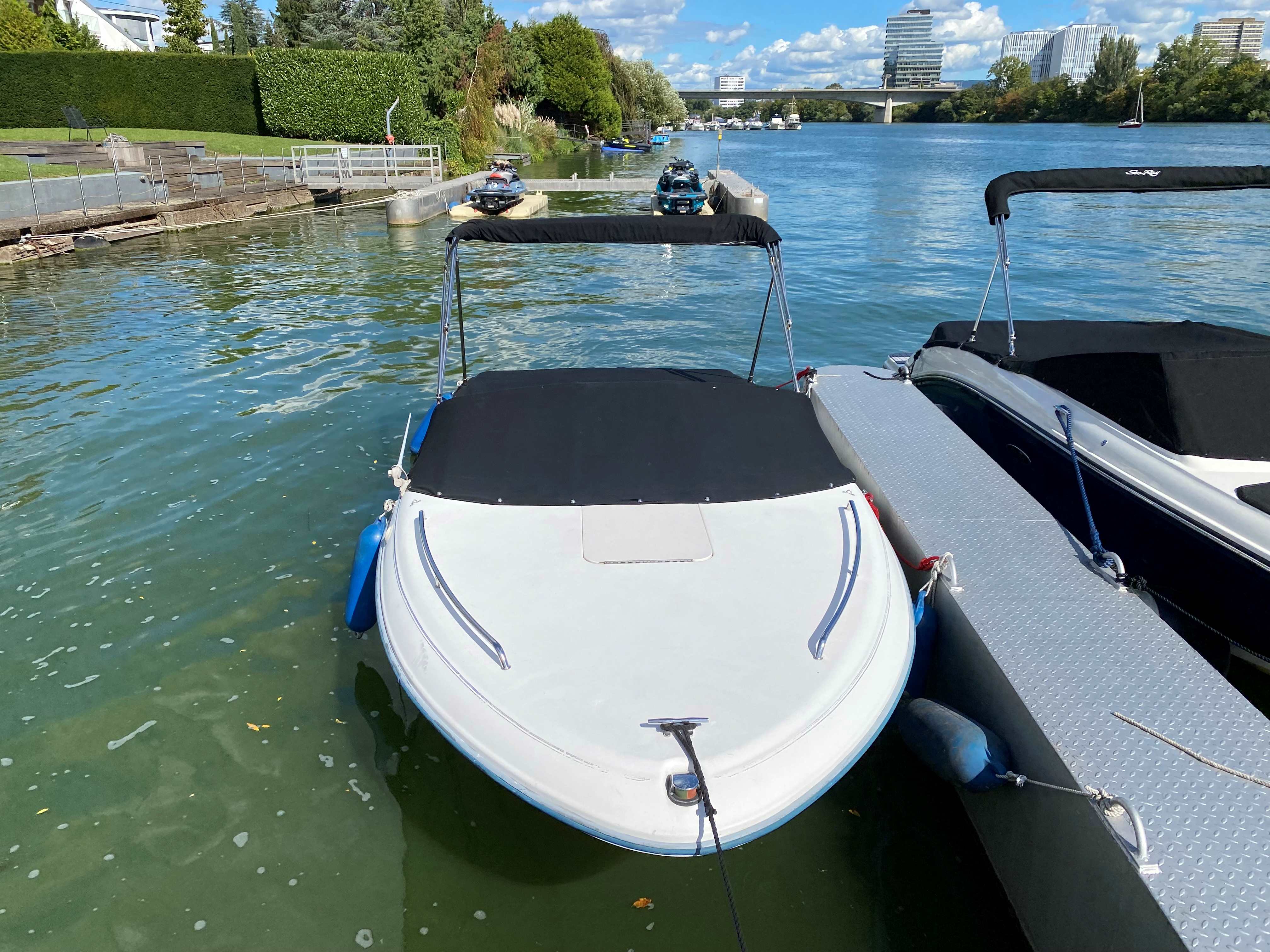 sea-ray-175-sport-koblenz-gruehn-motorboot