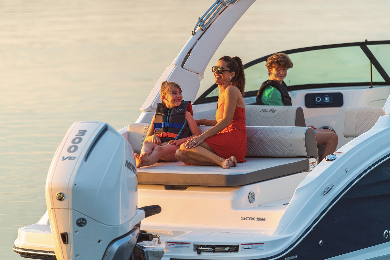 sea-ray-2025-250-fusion-verado-300ps-mercury-v8-wassersportzentrum-gruehn-mosel-koblenz