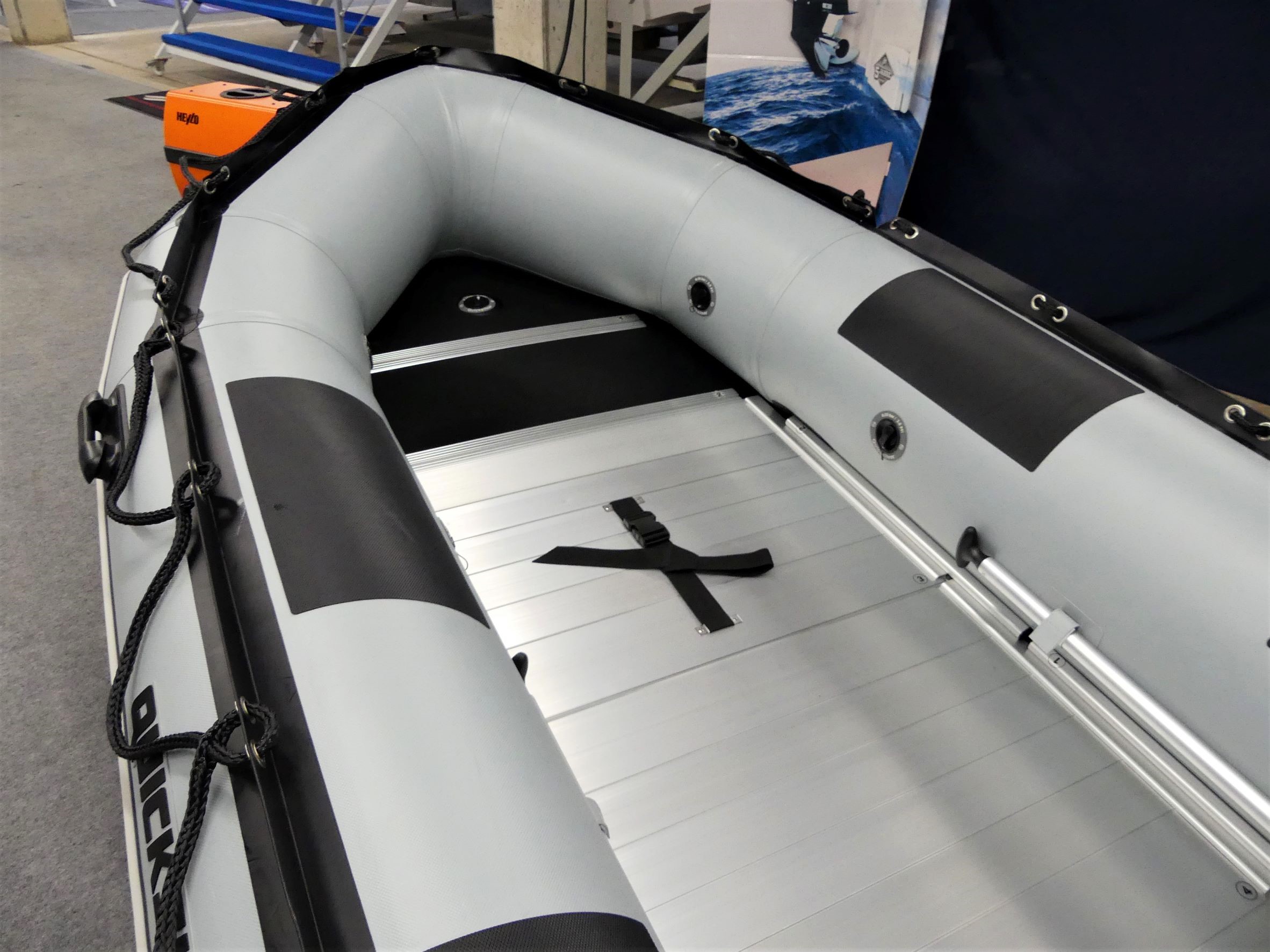 schlauchboot-garu-quicksilver-alu-boden