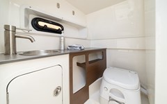 searay-270-sundeck-toilettenkabine