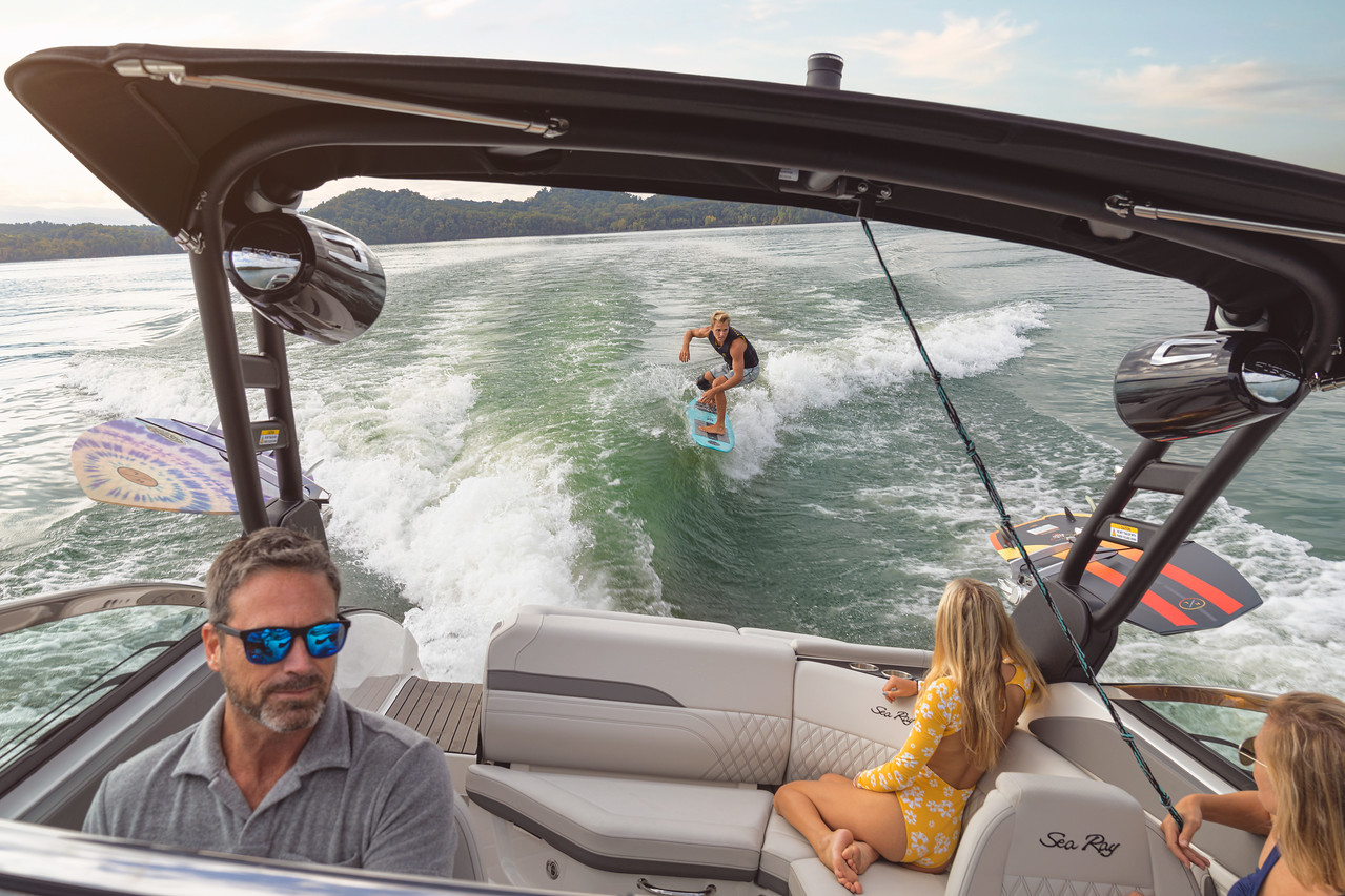 searay-260-surf-wake-slx