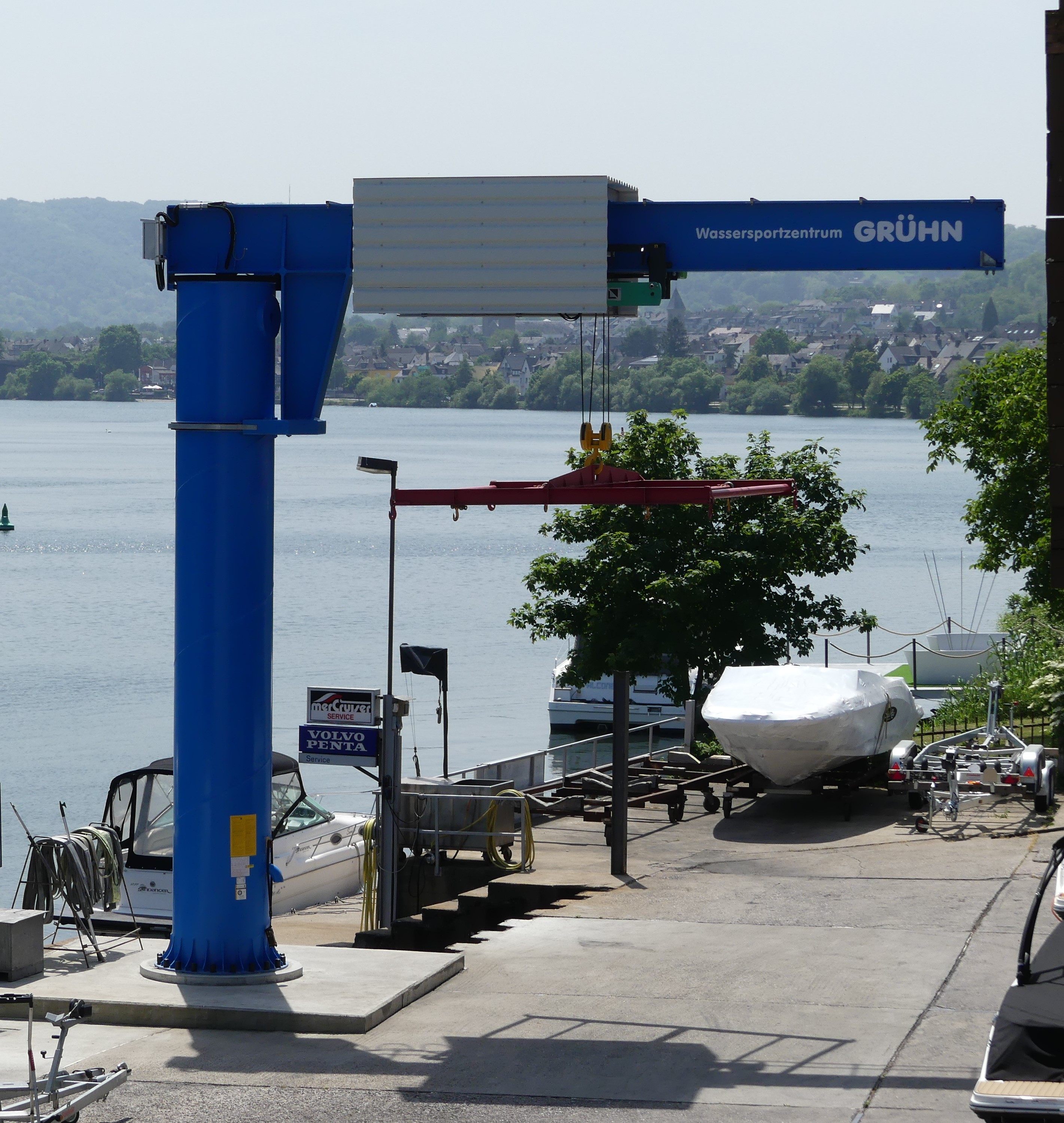 wassersportzentrum-gruehn-koblenz-kran-kranservice