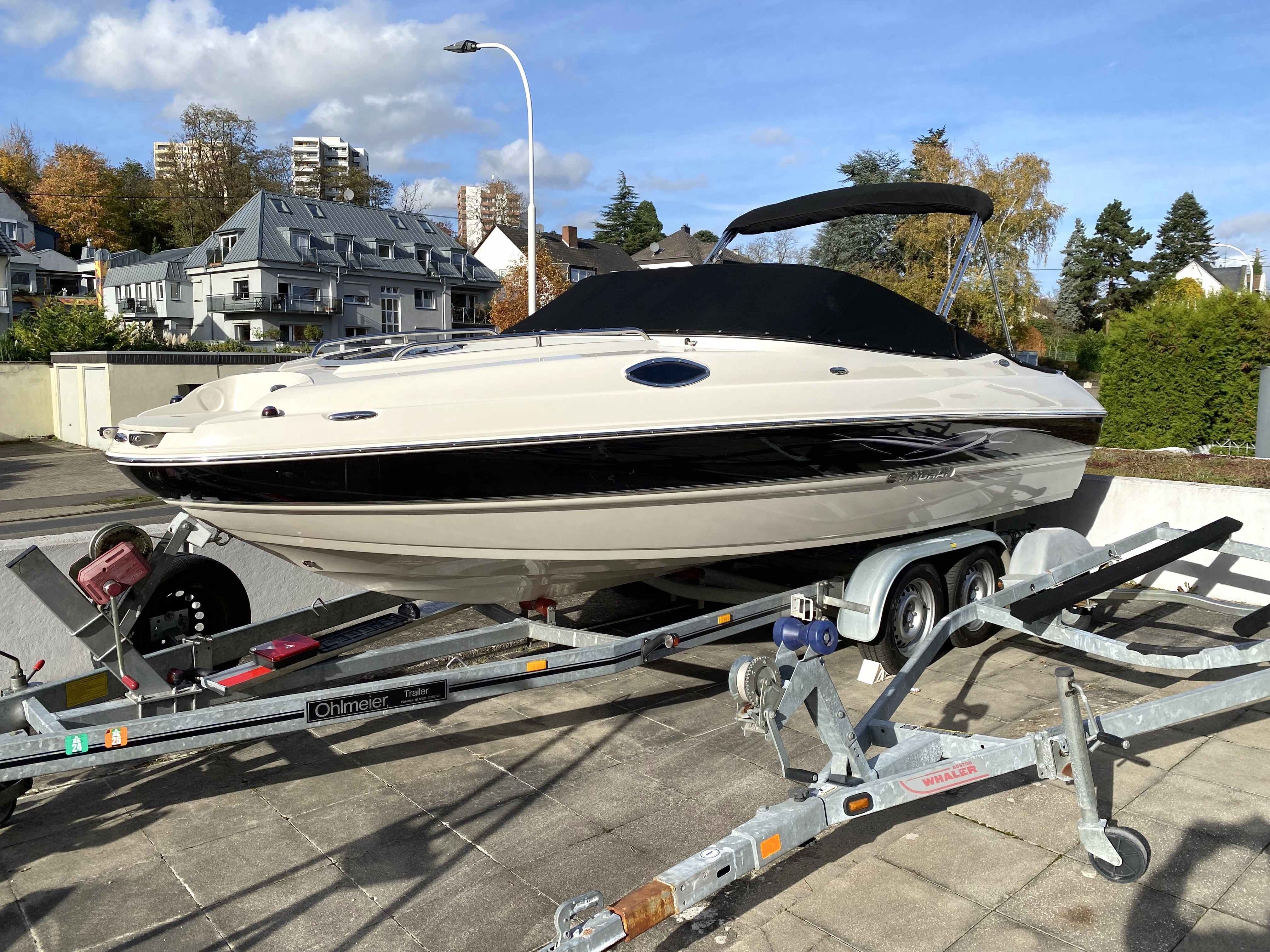 stingray-2012-gruehn-boote-wasser-spport-zentrum-motorboot