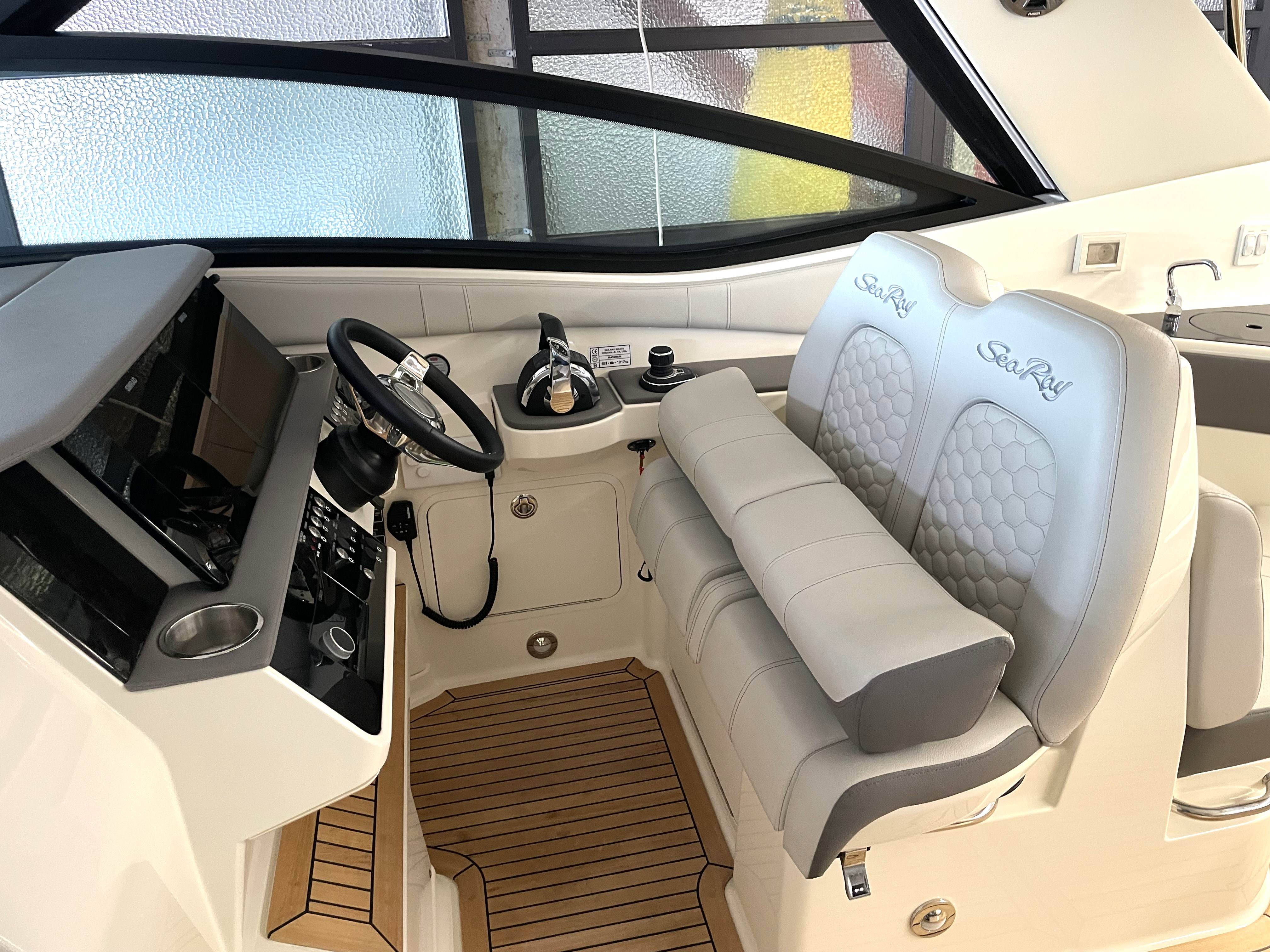 sea-ray-320-koblenz-gebrauchtboot-motorboot-koblenz