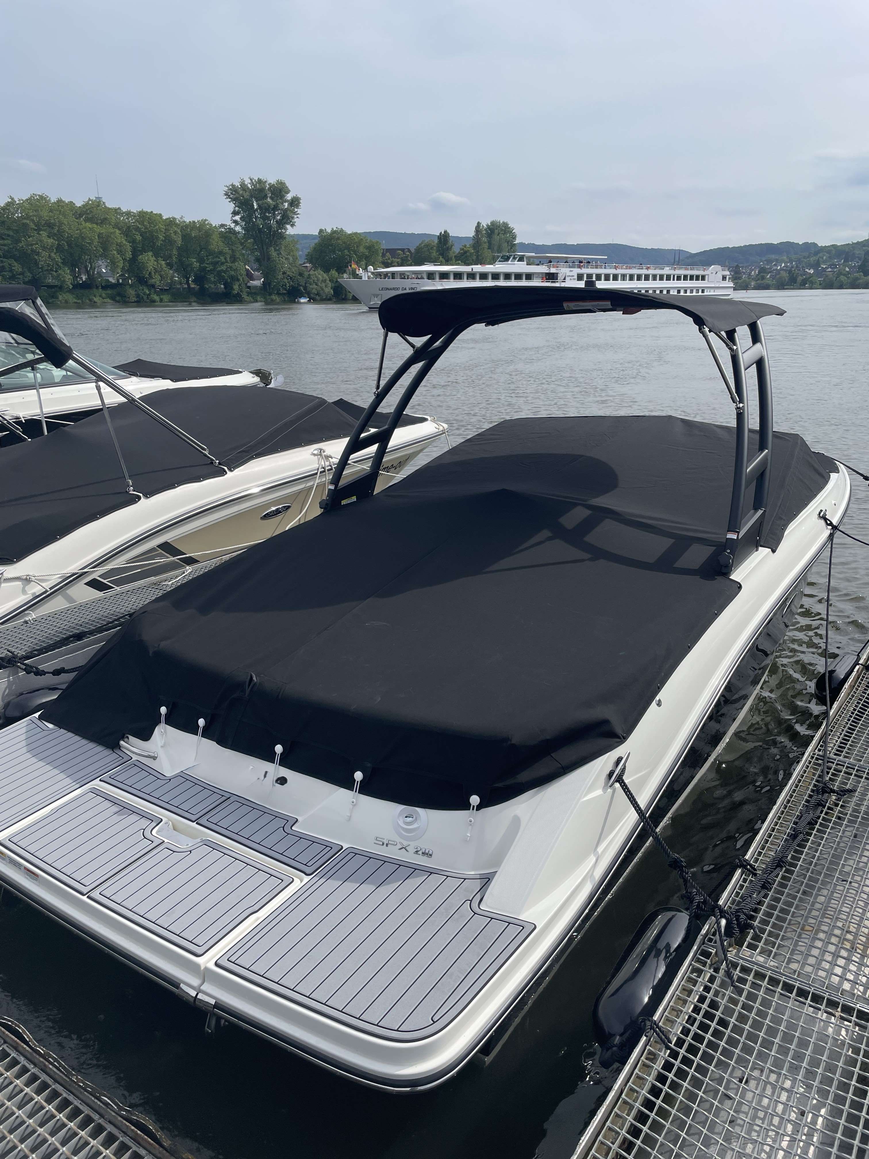 sea-ray-210-spxe-gebrauchtboot-zu-verkaufen