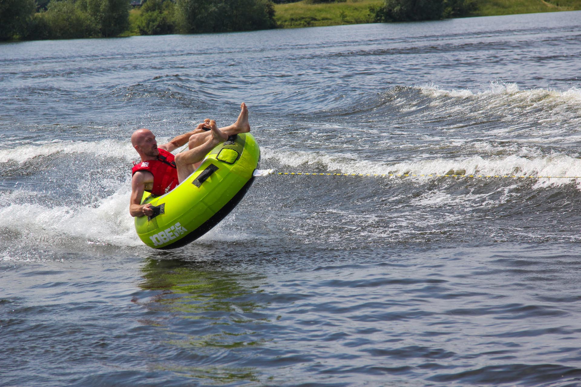 Reifen-Tube-fahren-Koblenz-Mosel-Jobe-Artikel