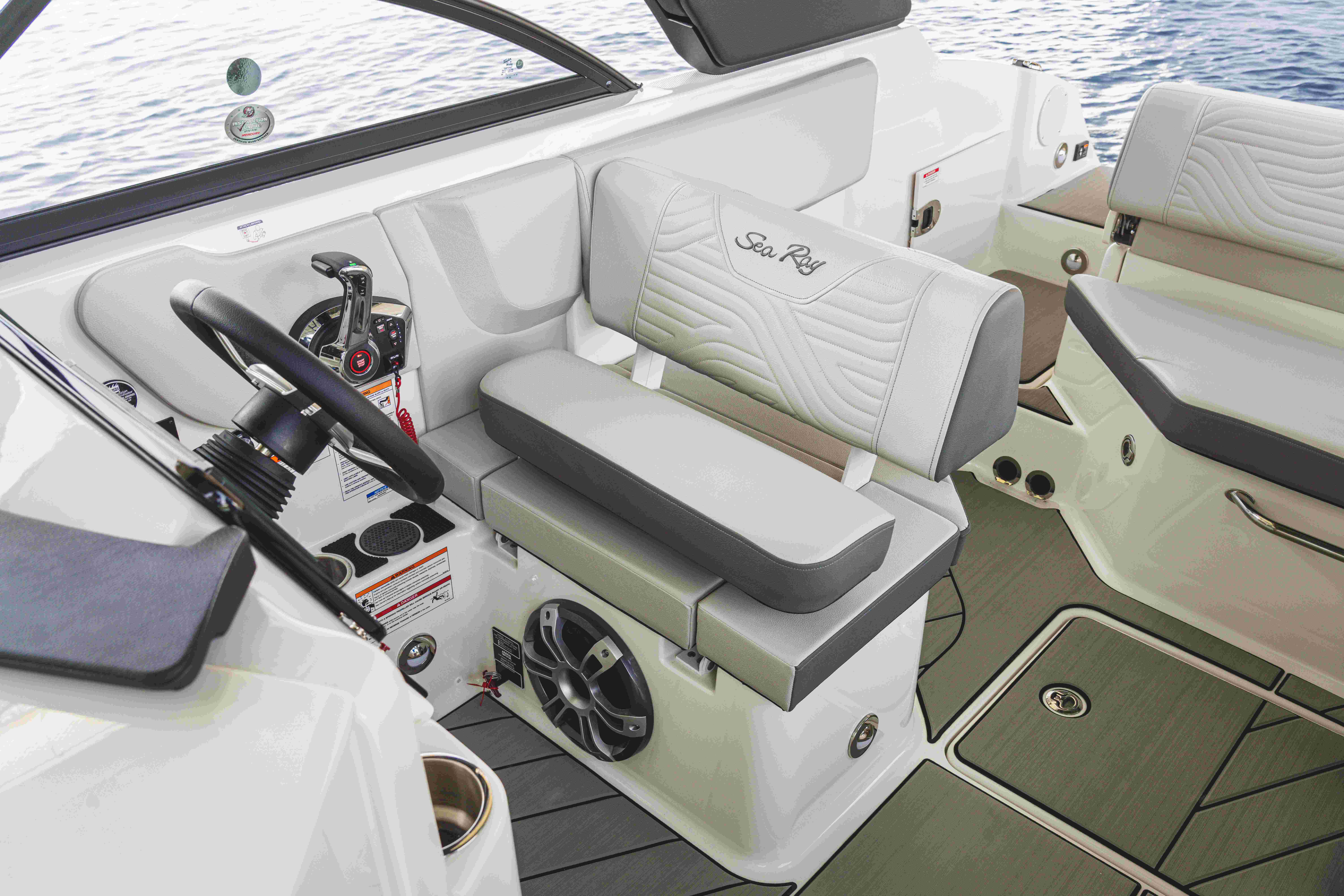 sea-ray-230-sdxe-boote-gruehn-koblenz