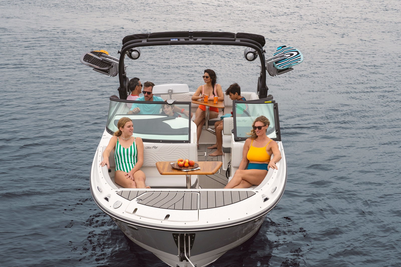 sdse-surf-gruehn-koblenz-seadek-270-surf-sea-ray