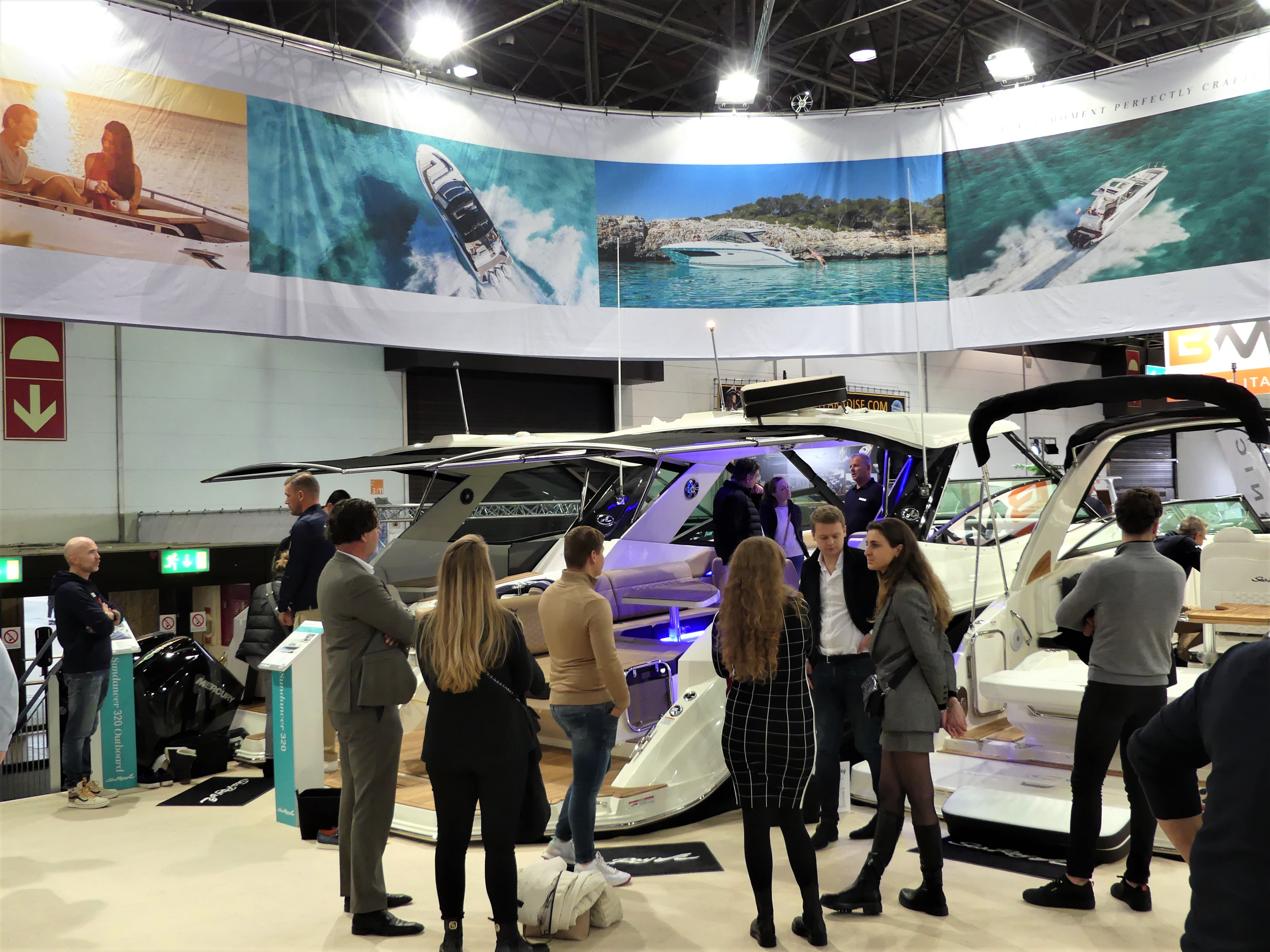 sea-ray-2023-messe-boot-boote-gruehn
