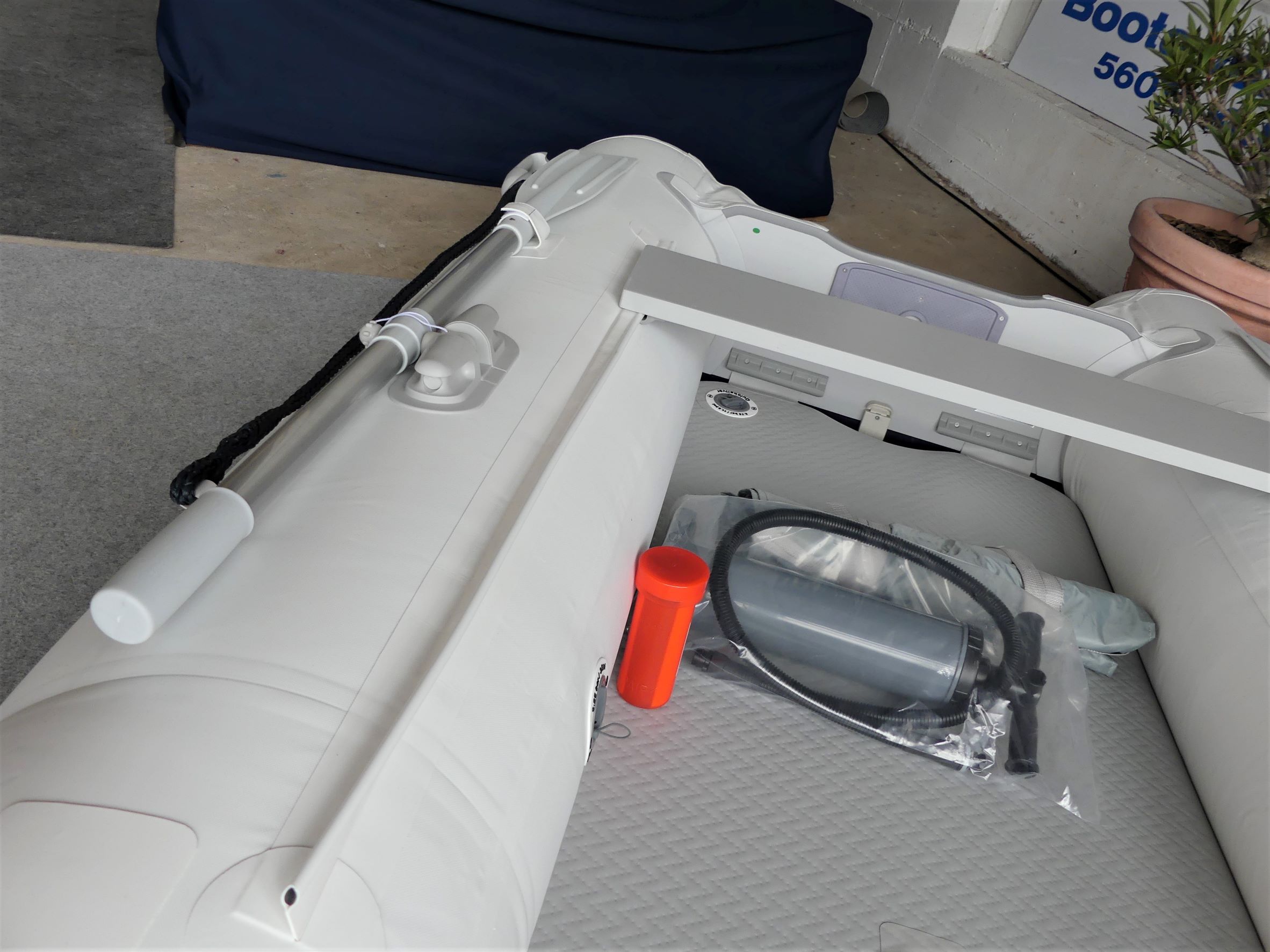 quicksilver-airdeck-schlauchboot-mosel-kobelnz-wassersportzentrum-gruehn