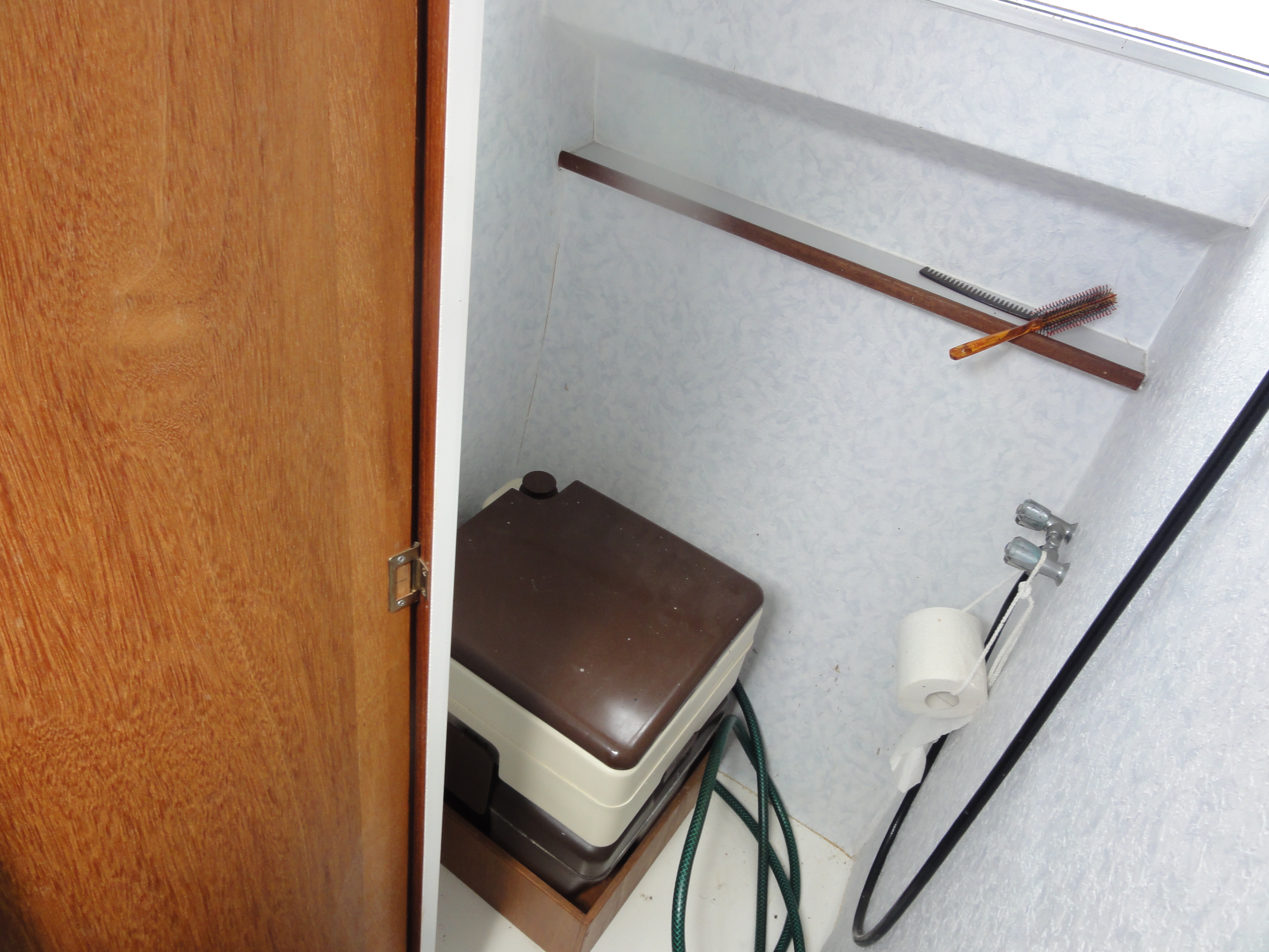 Viking-22-Kabine-WC-Raum-Dusche
