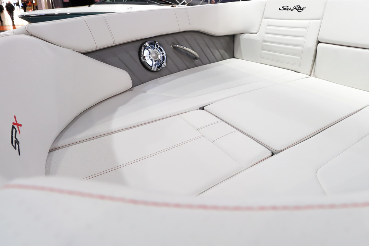 sea-ray-bowrider-230