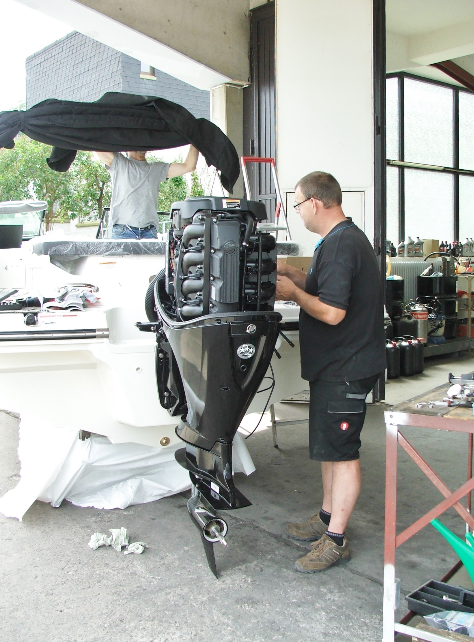 Fachwerkstatt für Außenbordmotoren