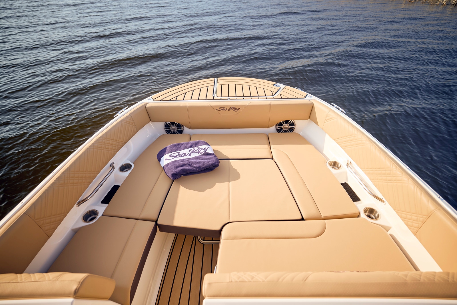 sea-ray-sdse-dune-gruehn-surf-wassersportzentrum-seadek