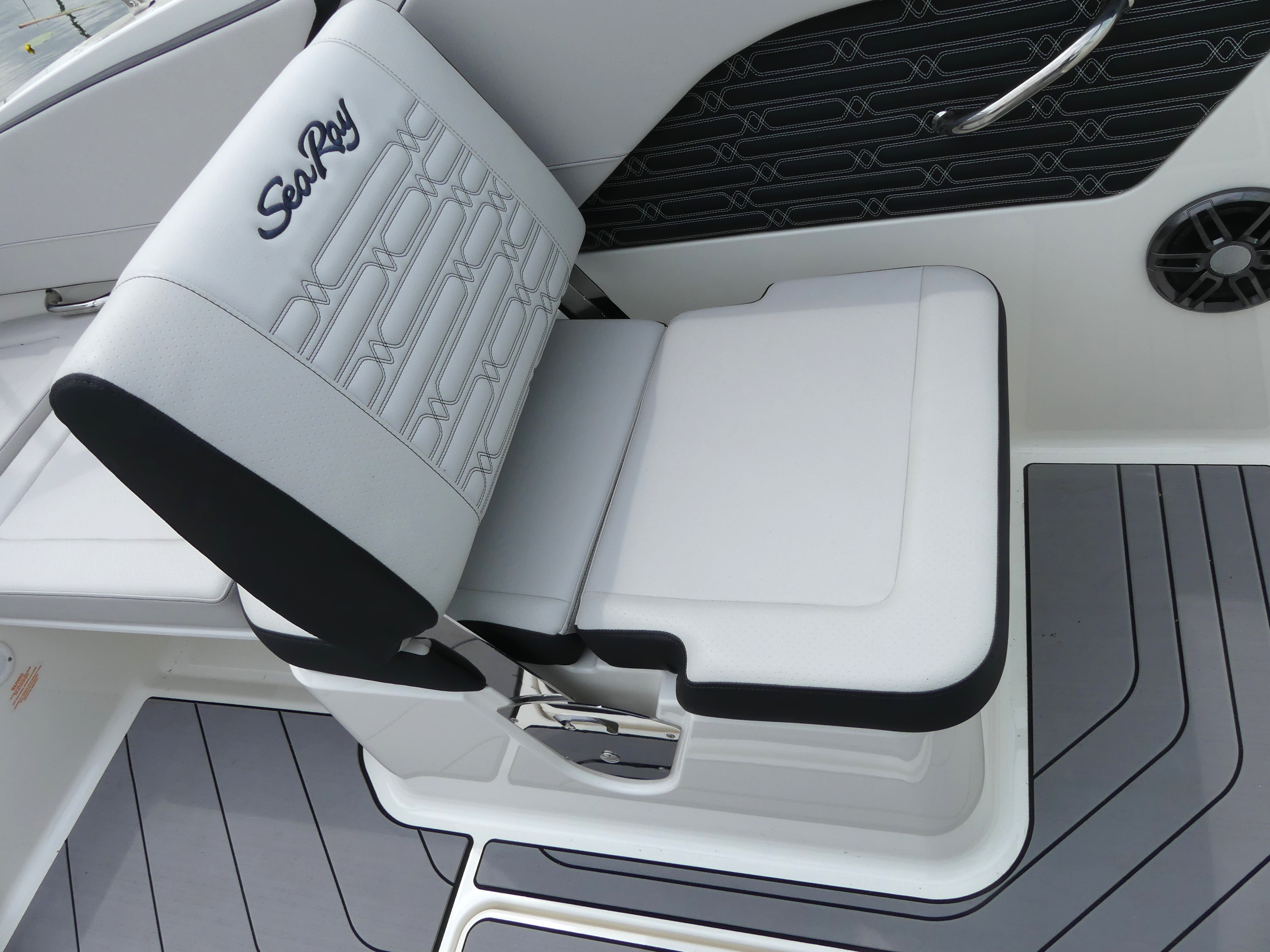 sea-ray-190-spxe-neues-modell-2024-koblenz