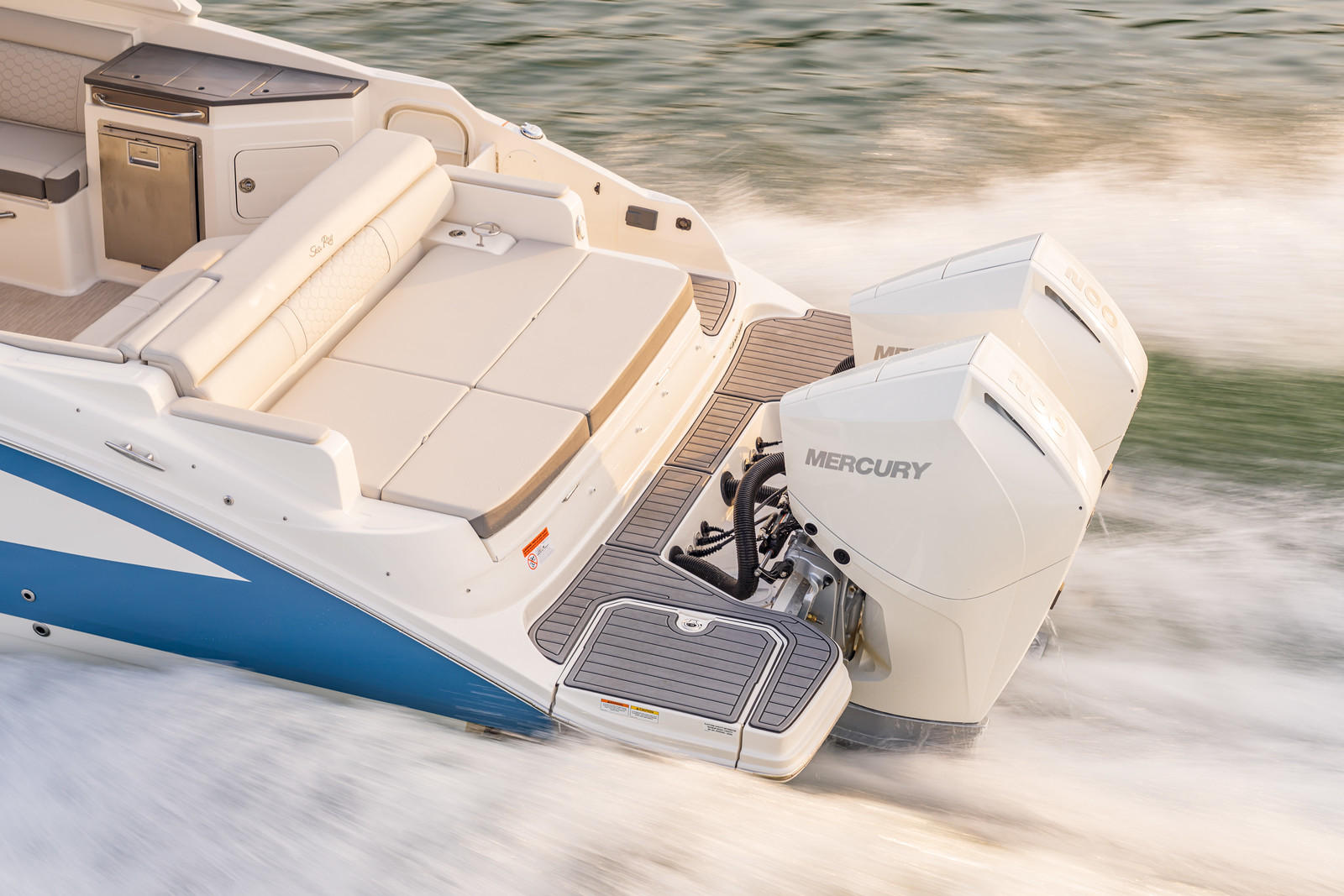 sea-ray-290-sundeck-sportboot-