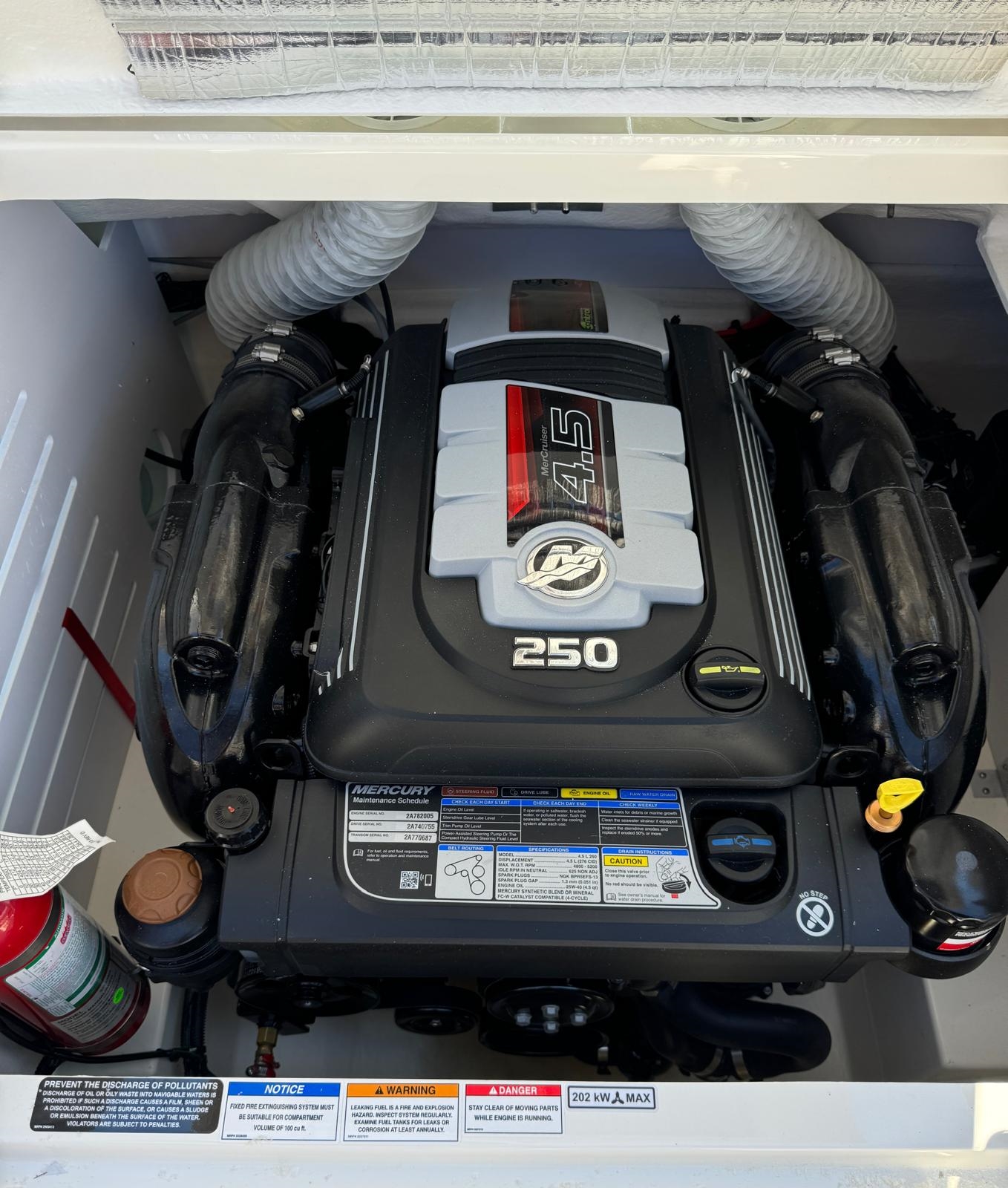 sea-ray-mercruiser-mercury-gruehn-koblenz-wassersportzentrum-210-spxe