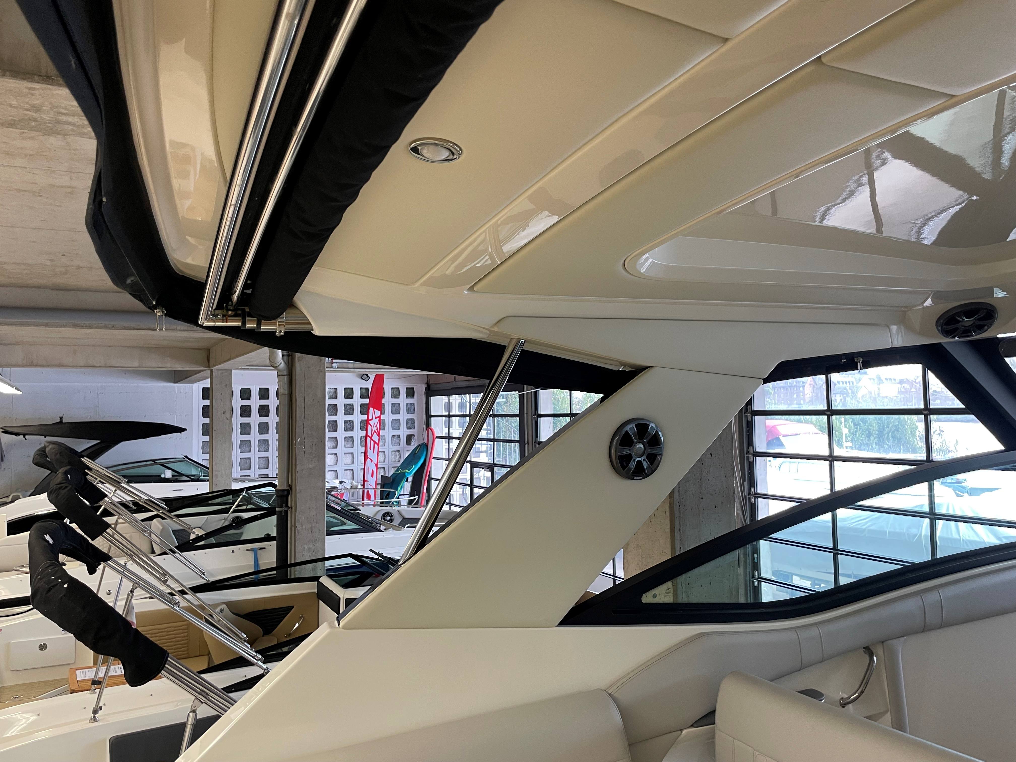 sea-ray-320-sundancer-motorboot-dieselmotorisierung